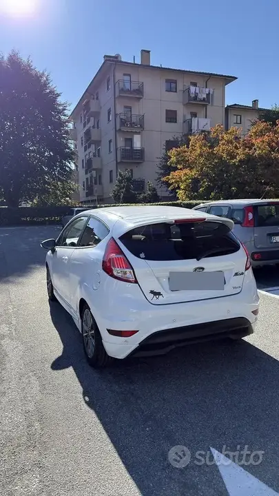 Ford Fiesta 2017 photo 5
