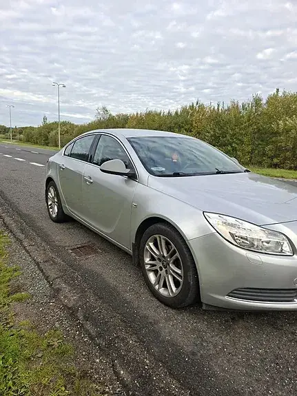 Opel Insignia 2009 photo 2