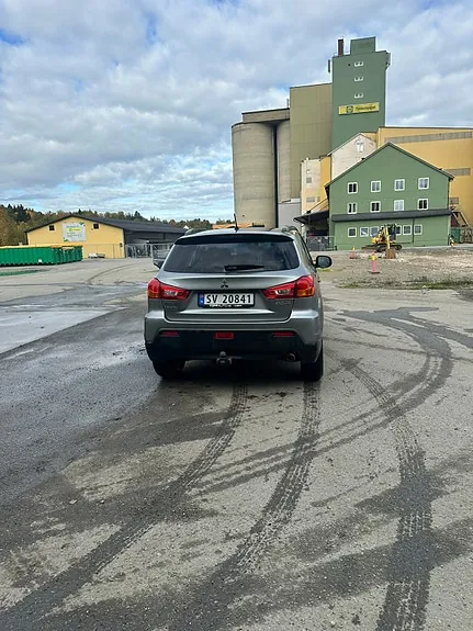 Mitsubishi Asx 2011 photo 3