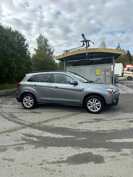 Mitsubishi Asx 2011 photo 2