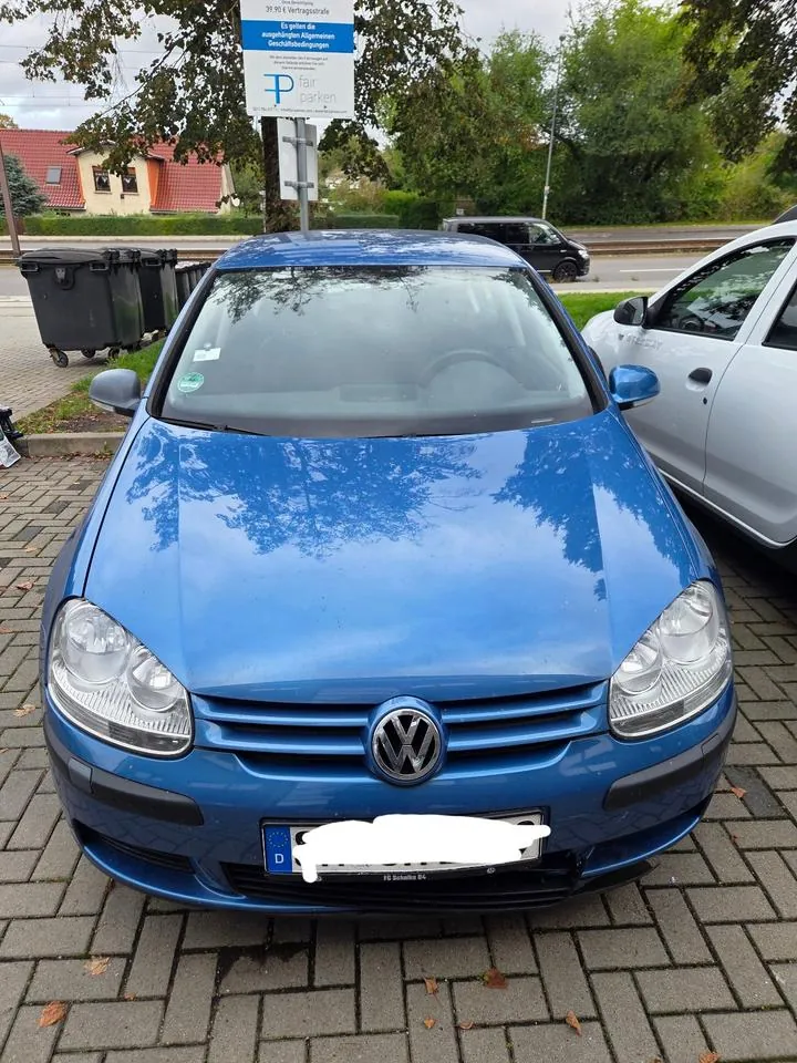 Volkswagen Golf V