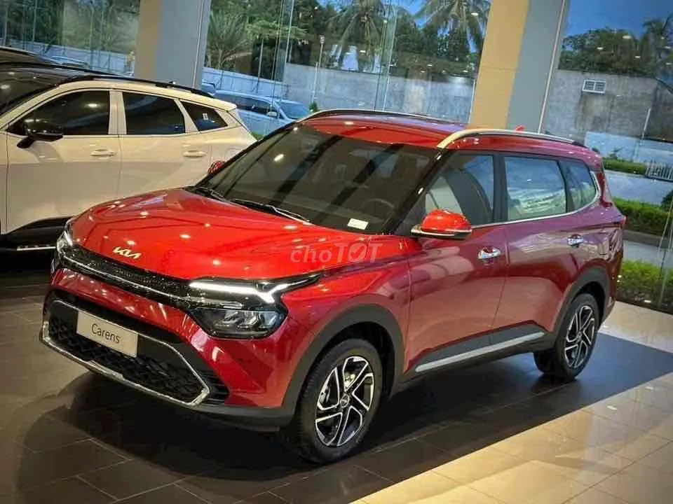 Kia Carens 2025 photo 2