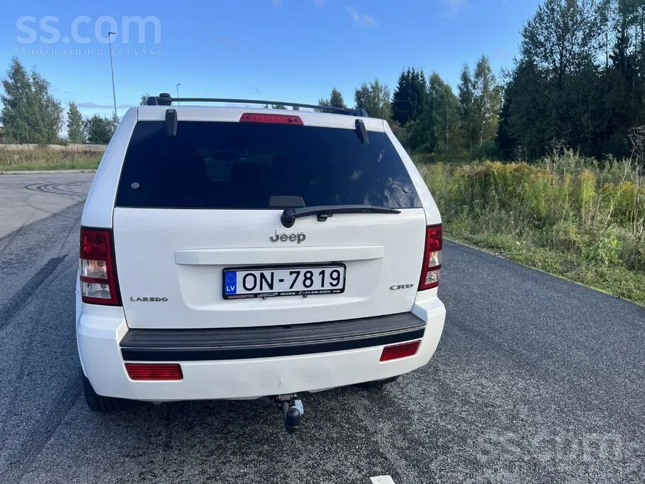 Jeep Grand Cherokee 2009 photo 4