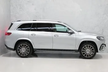Mercedes-Benz Gls 450 D 2026 photo 3
