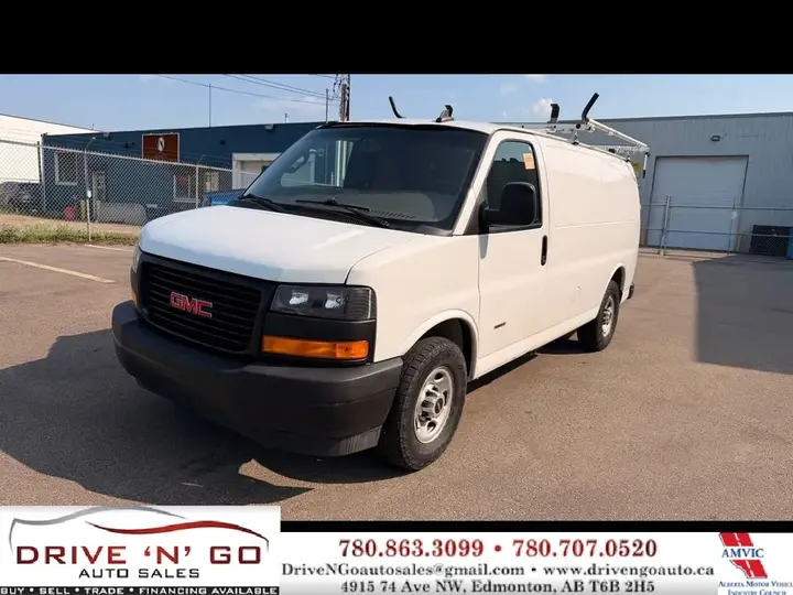 GMC Savana