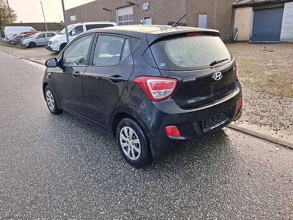 Hyundai I10 2016 photo 5