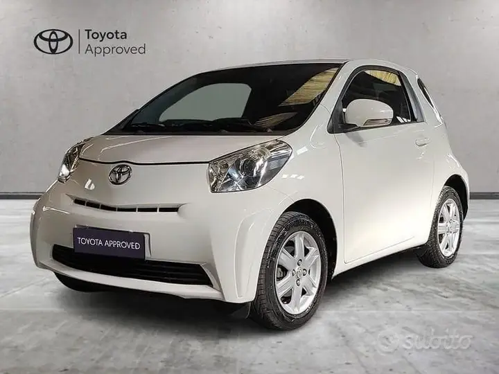 Toyota Iq