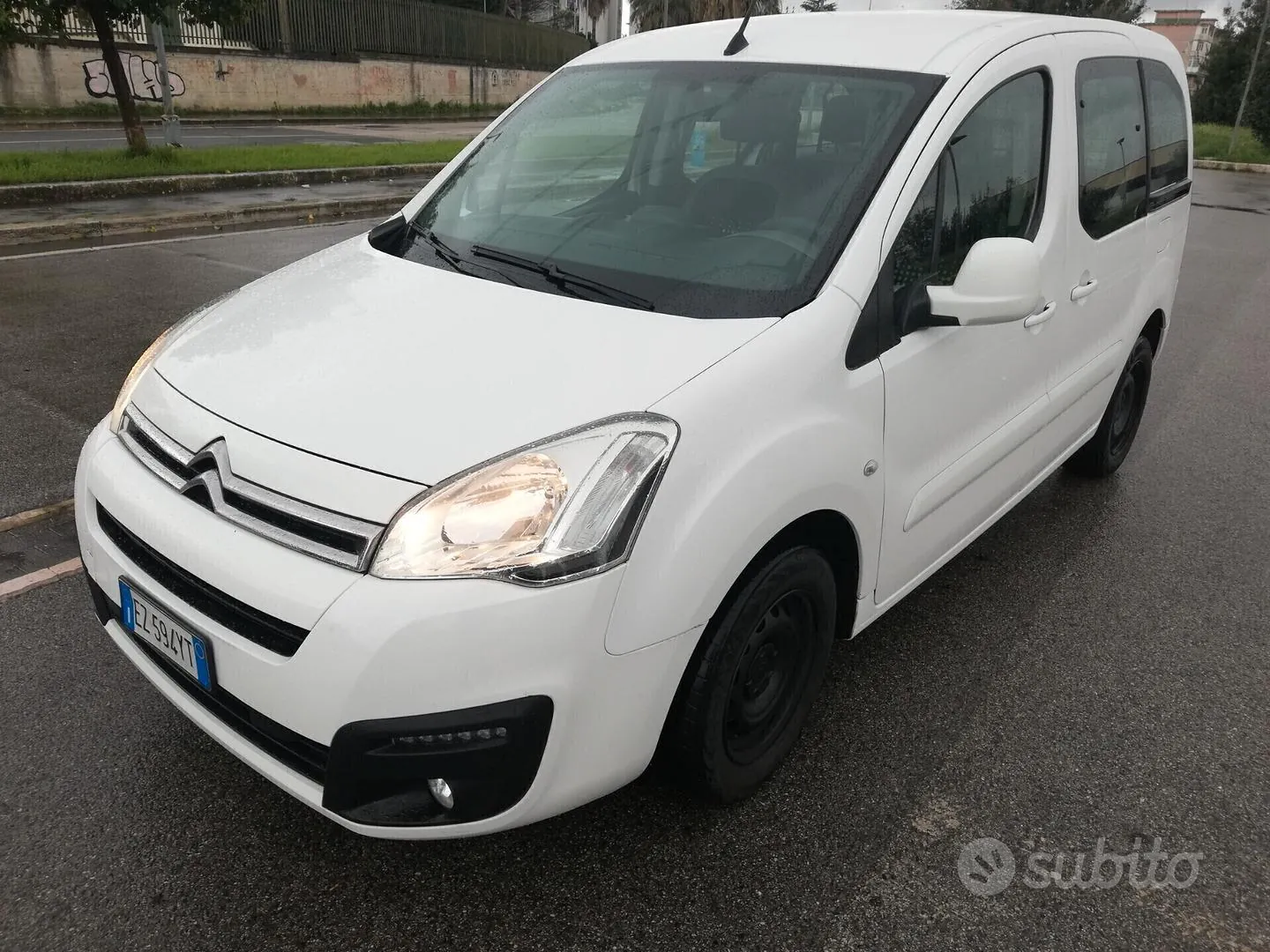 Citroen Berlingo Multispace 2015 photo 3
