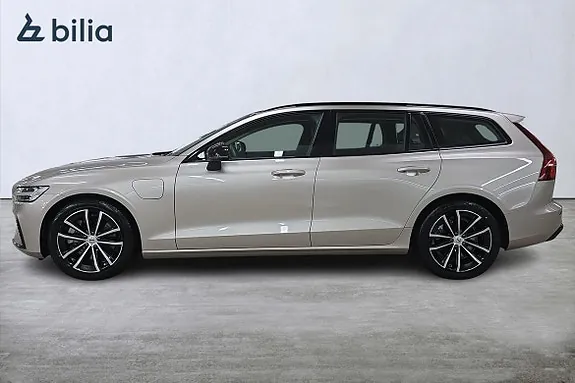 Volvo V60 2025 photo 3