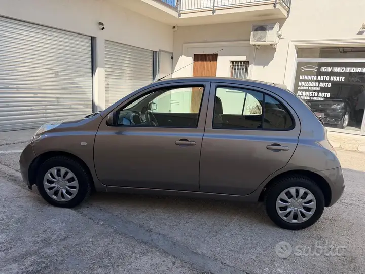 Nissan Micra 2006 photo 3