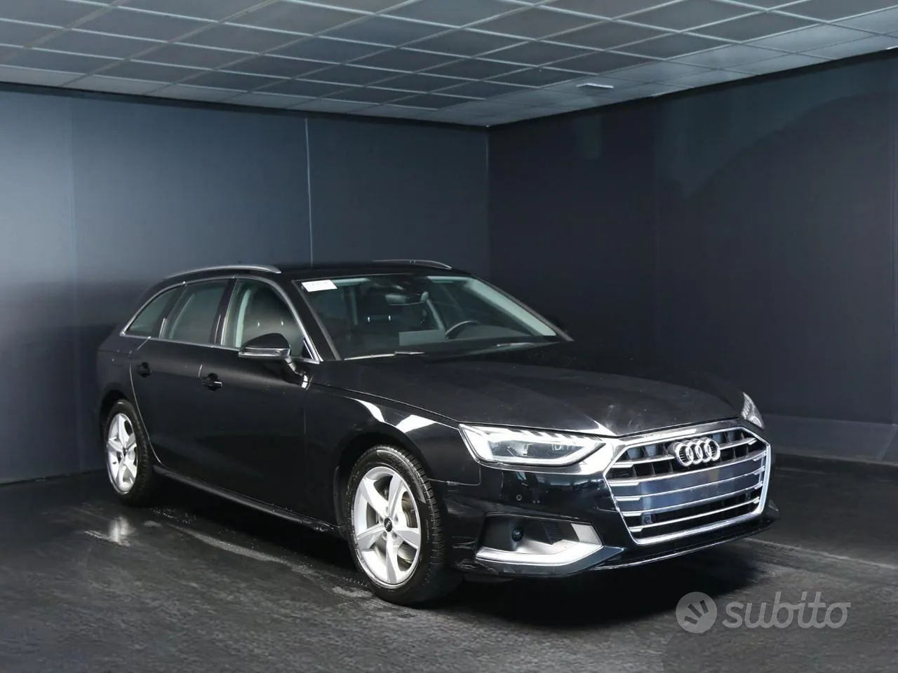 Audi A4 2023 photo 3