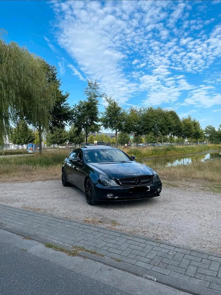 Mercedes-Benz Cls 500