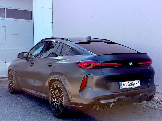 BMW X6 2022 photo 2