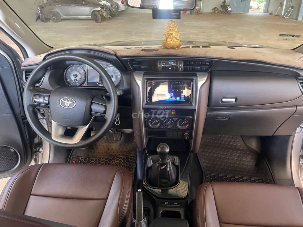 Toyota Fortuner 2017 photo 5
