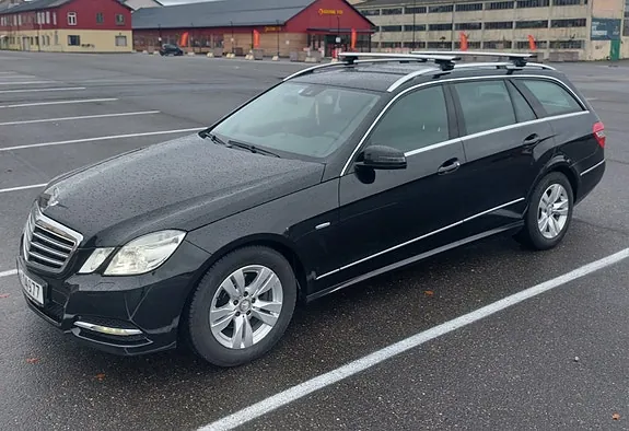 Mercedes-Benz E200 D 2011 photo 2