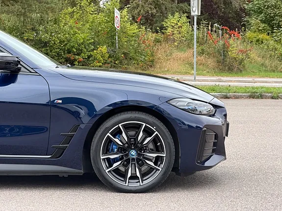 BMW I4 2022 photo 2