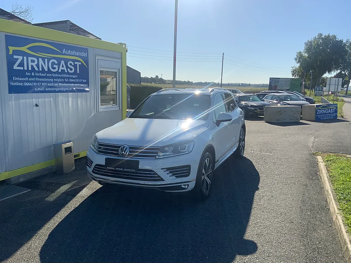 Volkswagen Touareg