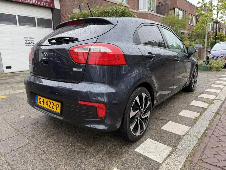 Kia Rio 2015 photo 3