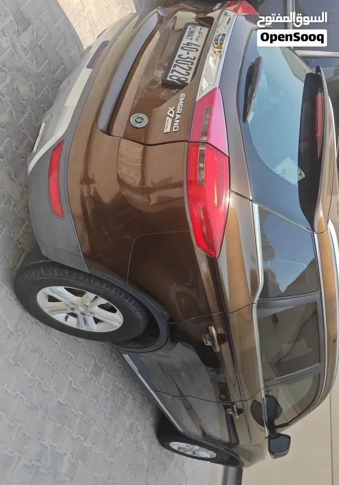 Geely Emgrand X7 2017 photo 4