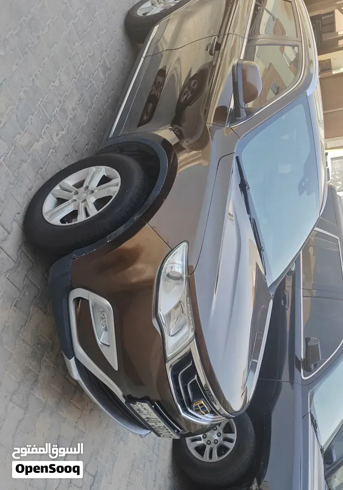 Geely Emgrand X7 2017 photo 2