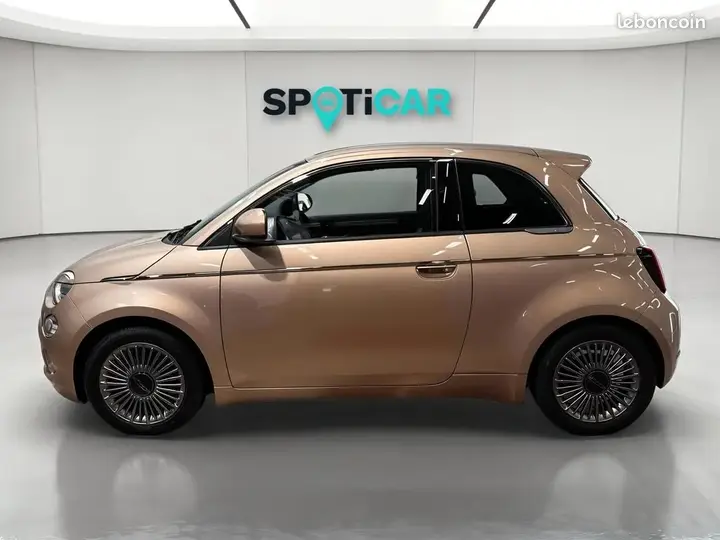 Fiat 500 2023 photo 2