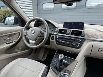 BMW 3-Serie 320I High Executive 2012 photo 3