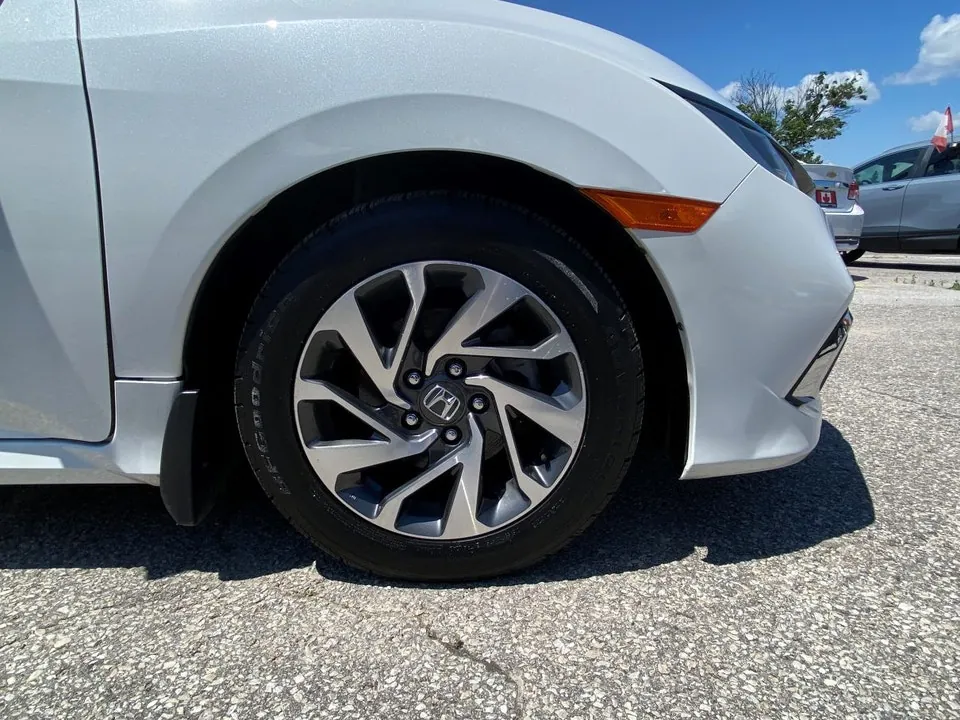 Honda Civic 2019 photo 4