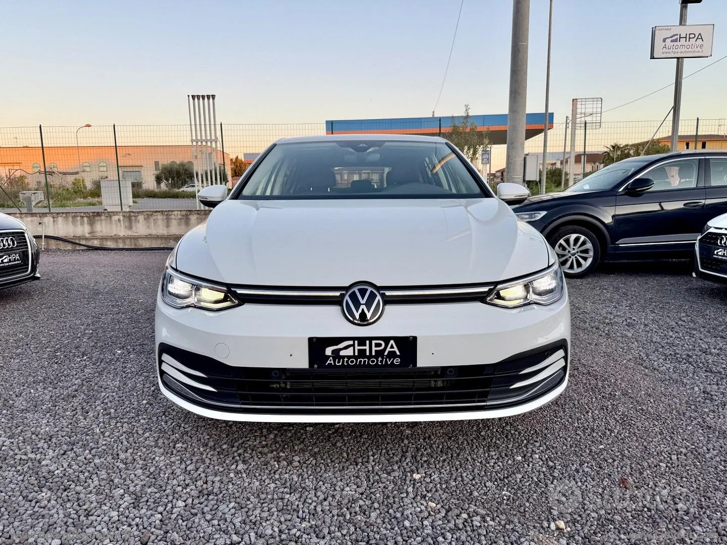 Volkswagen Golf 2021 photo 2