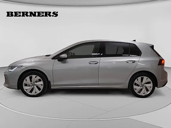 Volkswagen Golf I 2025 photo 2