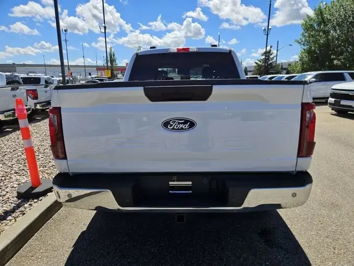 Ford F-150 2025 photo 4