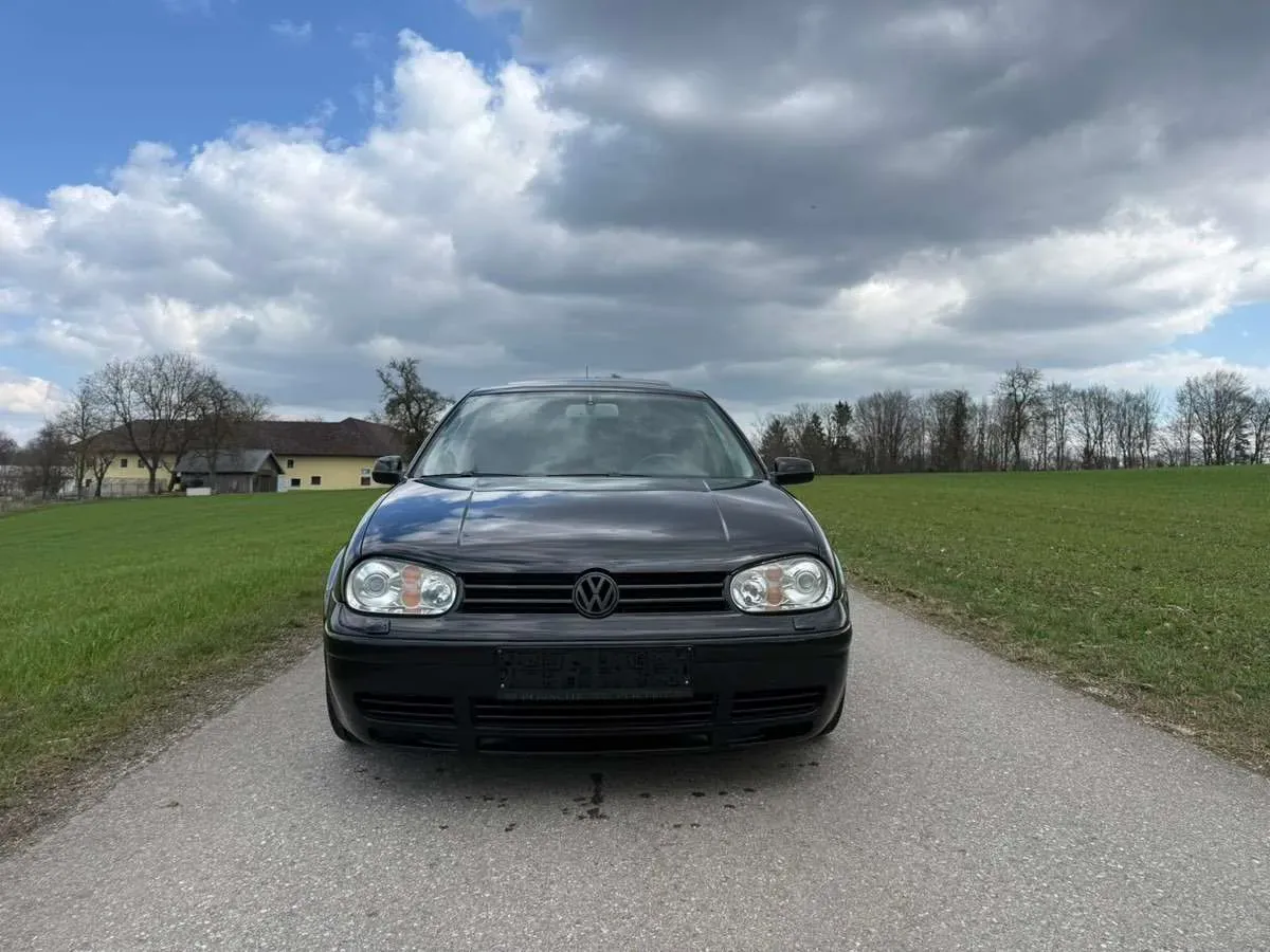 Volkswagen Golf 2001 photo 3