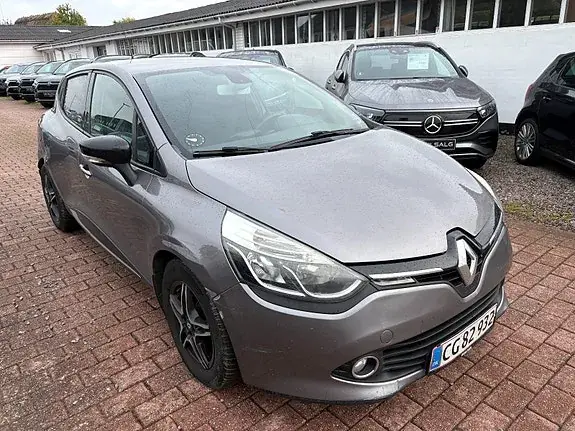 Renault Clio Iv 2014 photo 2