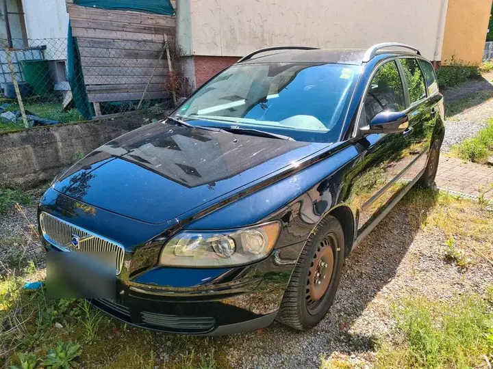 Volvo V50