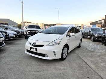Toyota Prius 2014 photo 2