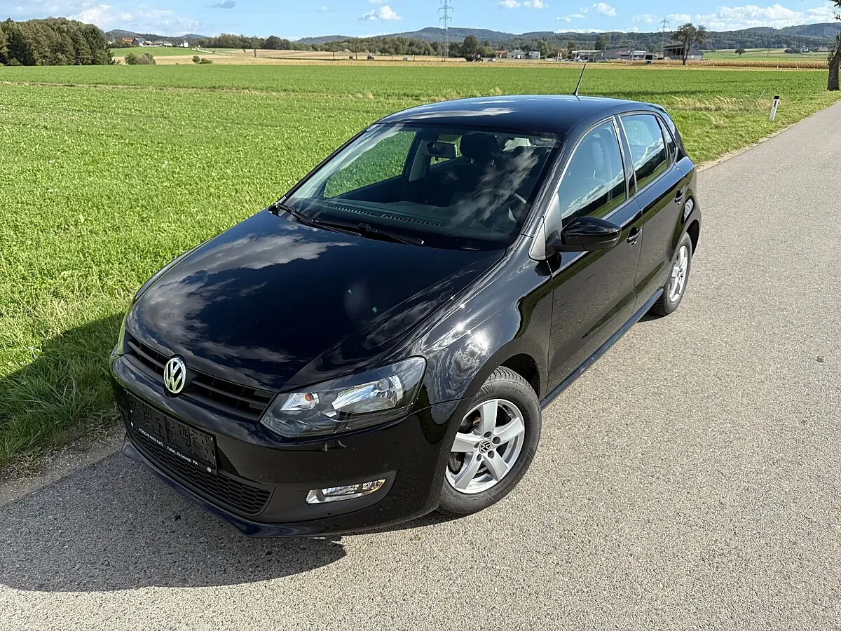 Volkswagen Polo 2013 photo 2