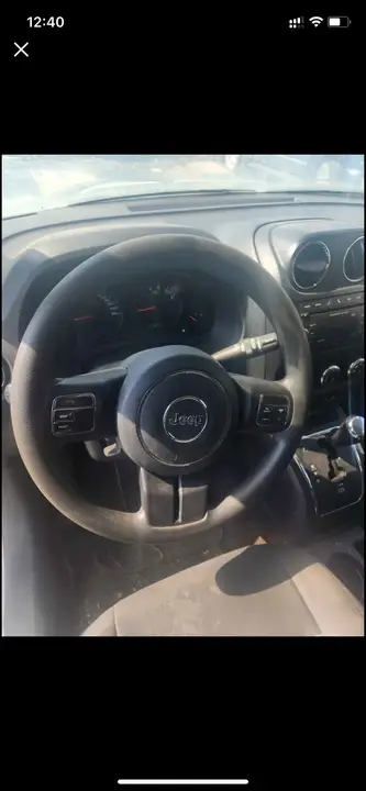 Jeep Compass 2013 photo 2