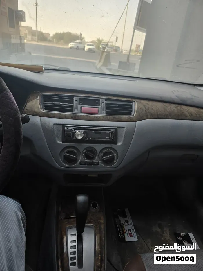 Mitsubishi Lancer 2004 photo 4