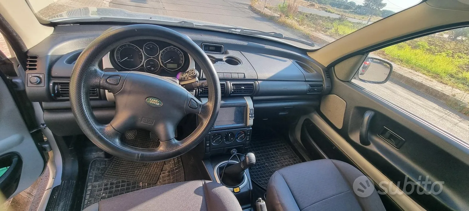 Land Rover Freelander 2005 photo 3