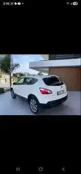 Nissan Qashqai 2010 photo 4