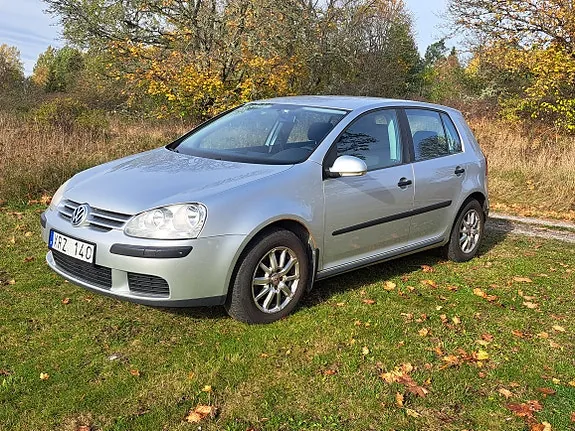 Volkswagen Golf V