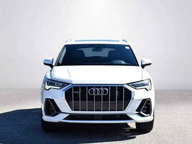 Audi Q3 2024 photo 2