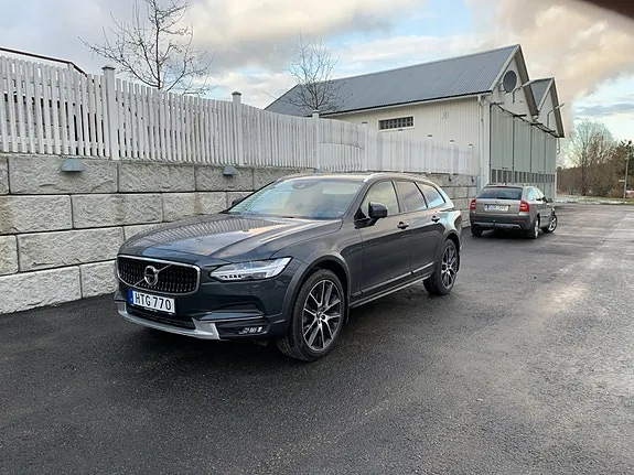 Volvo V90 Cross Country 2017 photo 3