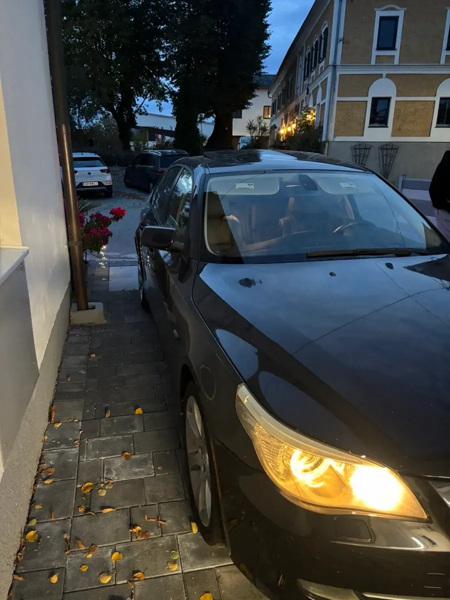 BMW 5 Series 2008 photo 3