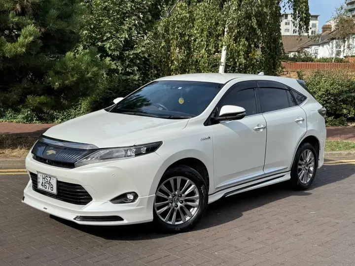Toyota Harrier 2014 photo 3