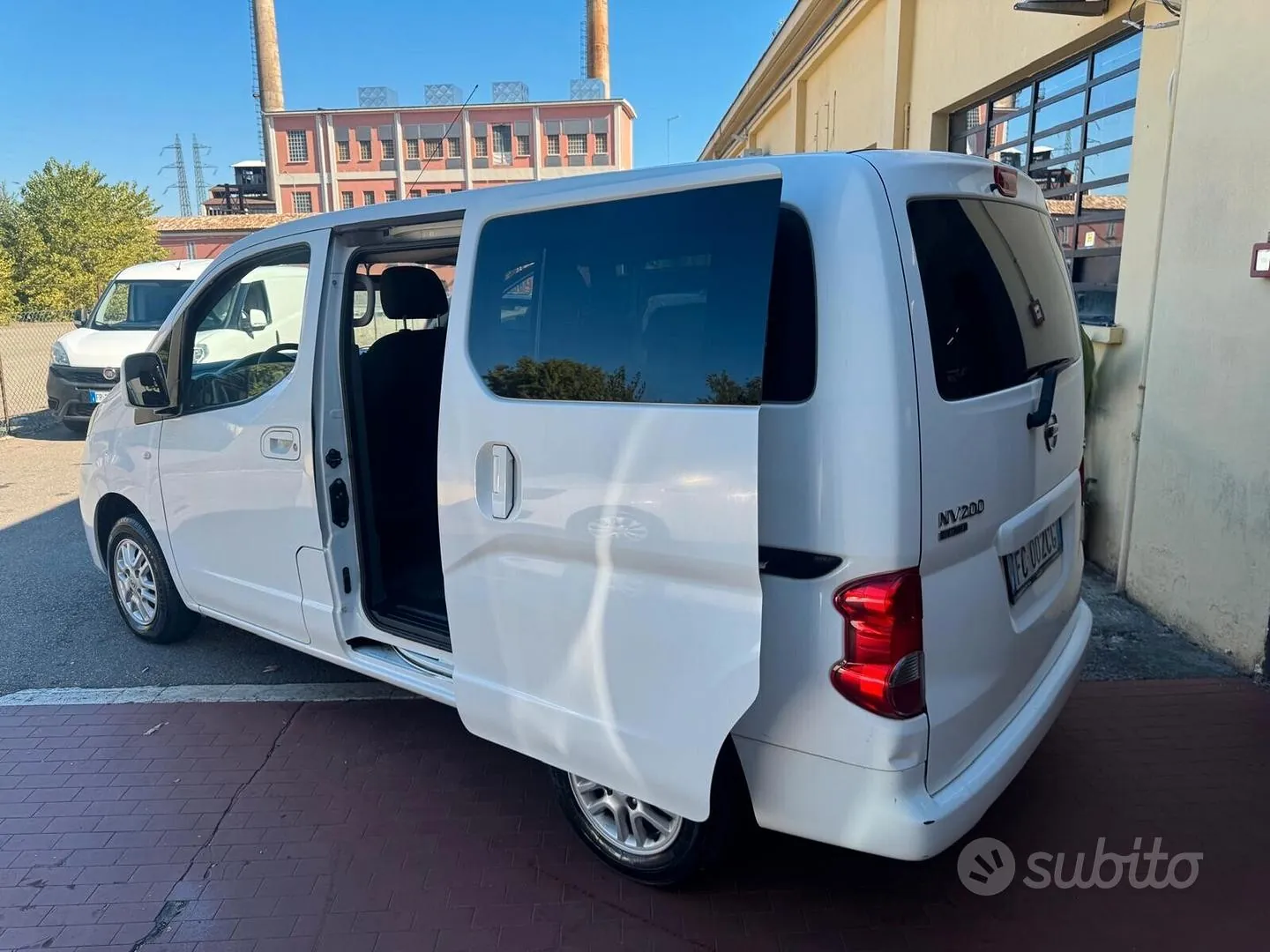 Nissan Nv200 2015 photo 4