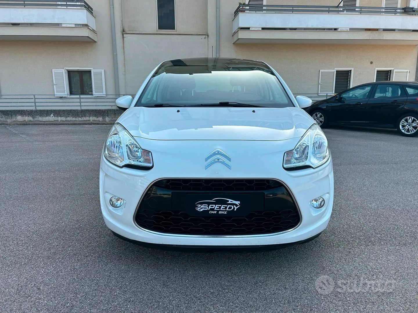 Citroen C3 2011 photo 2
