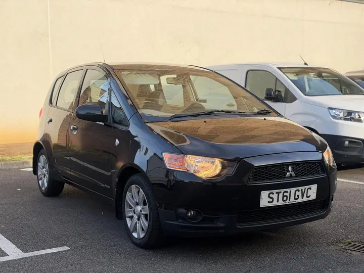 Mitsubishi Colt