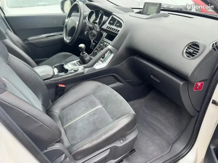 Peugeot 3008 2016 photo 5