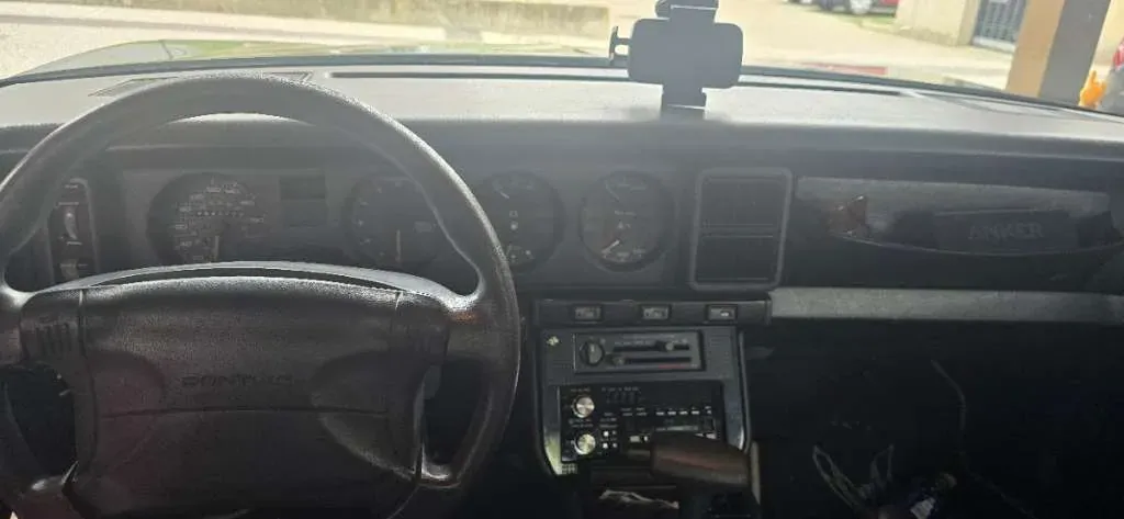 Pontiac Firebird 1991 photo 2