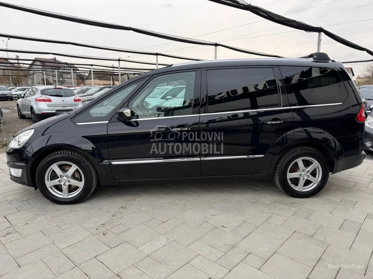Ford Galaxy 2012 photo 4